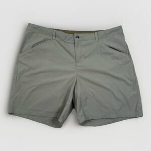 Patagonia Women's Quandary Shorts Size 18 Beige Outdoor Hiking 7” Inseam EUC
